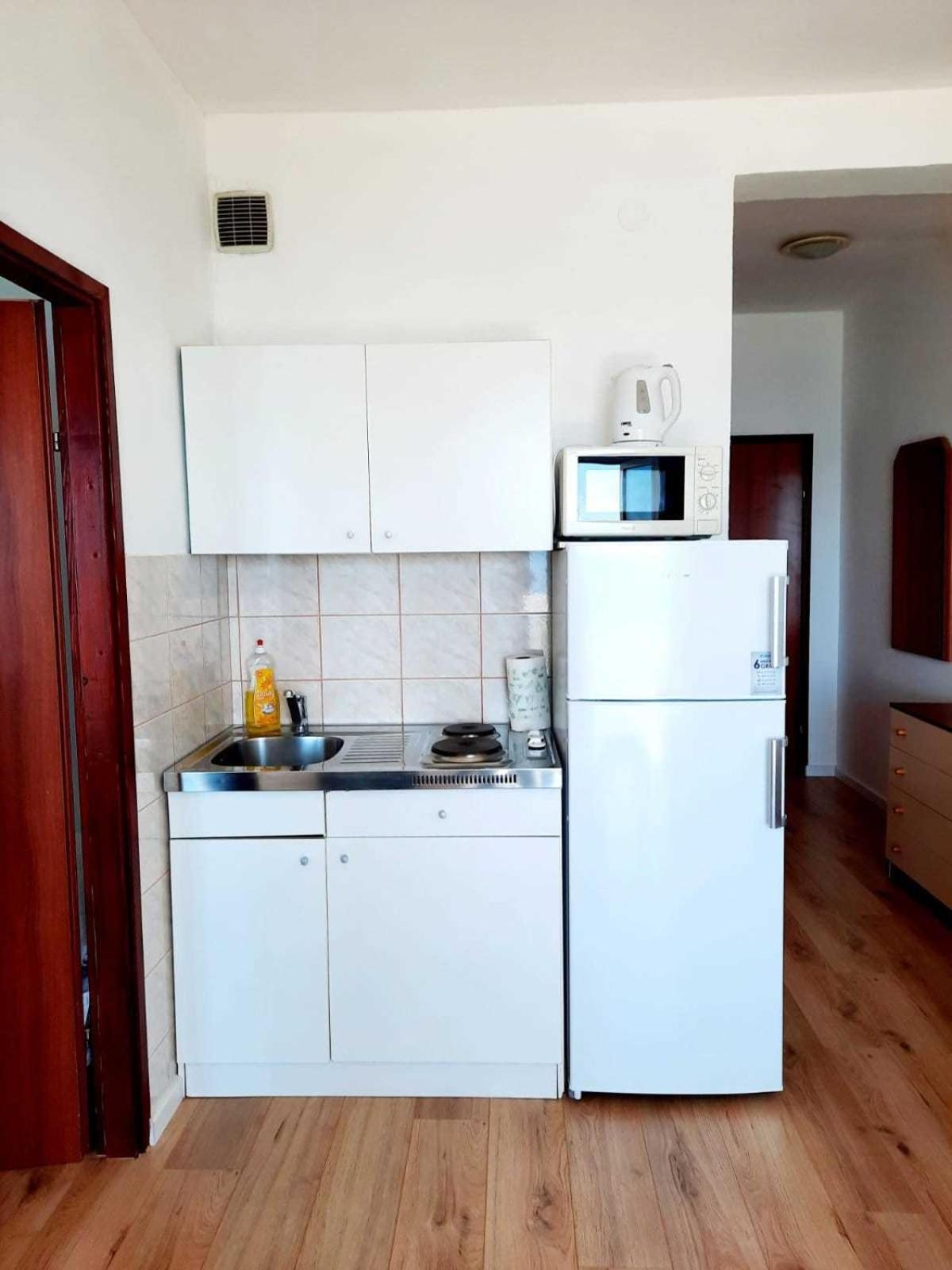 Apartments Elenora Brist Dış mekan fotoğraf