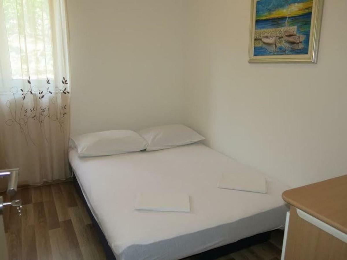 Apartments Elenora Brist Dış mekan fotoğraf